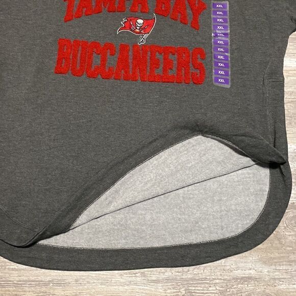 Tampa Bay Buccaneers Sweatshirt NFL Team Apparel Embroidered Women’s Sz XXL - Picture 3 of 3